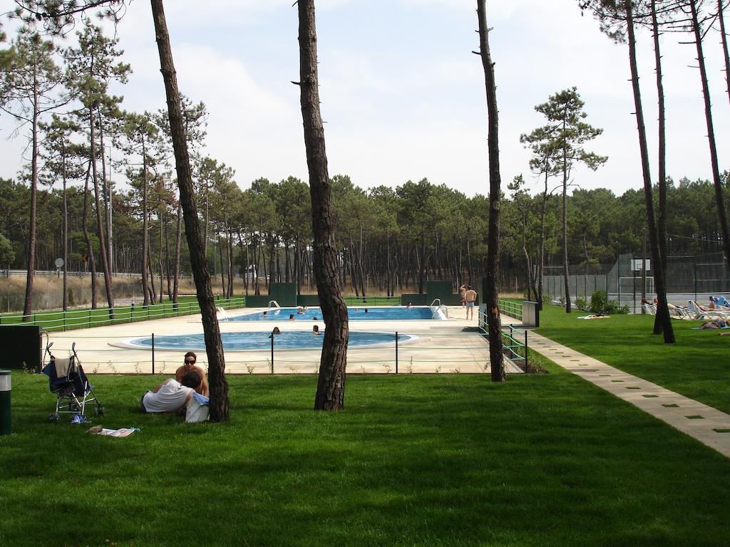 Hotel Parque De Campismo Orbitur Gala Figueira da Foz Exterior foto